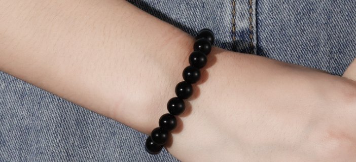 Black onyx 8mm bead bracelet