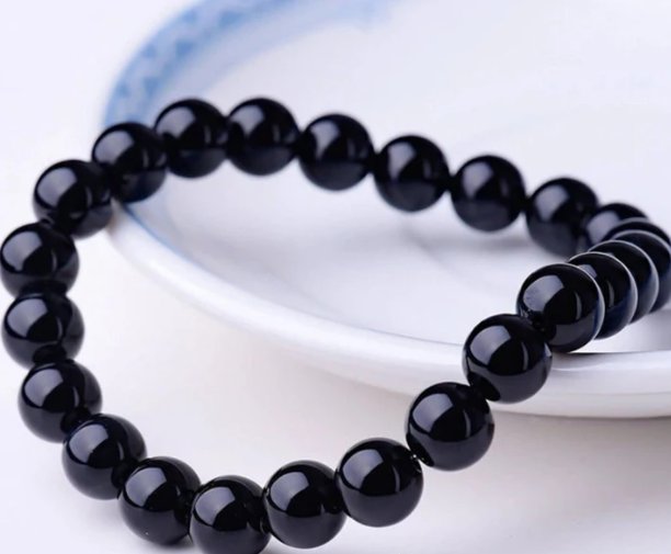 Black onyx 8mm bead bracelet